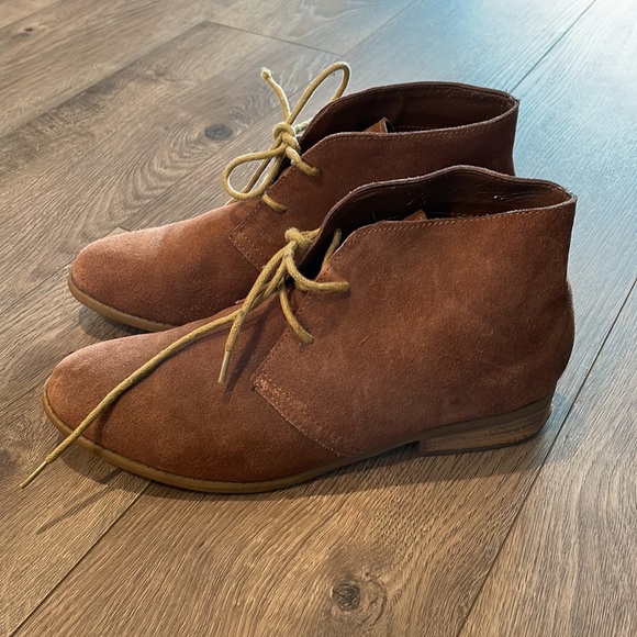 Steve Madden Desmin Boot - Picture 2 of 4